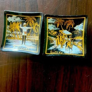 Small vintage ring holders